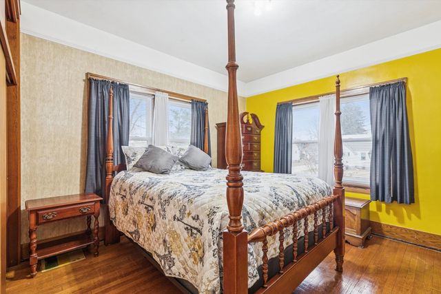 2620 12th Avenue, Moline, IL 61265