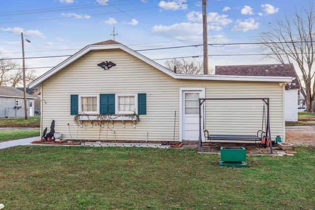 2620 12th Avenue, Moline, IL 61265