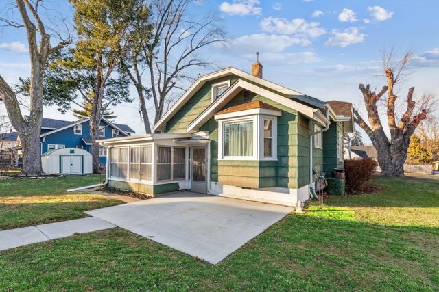 2620 12th Avenue, Moline, IL 61265