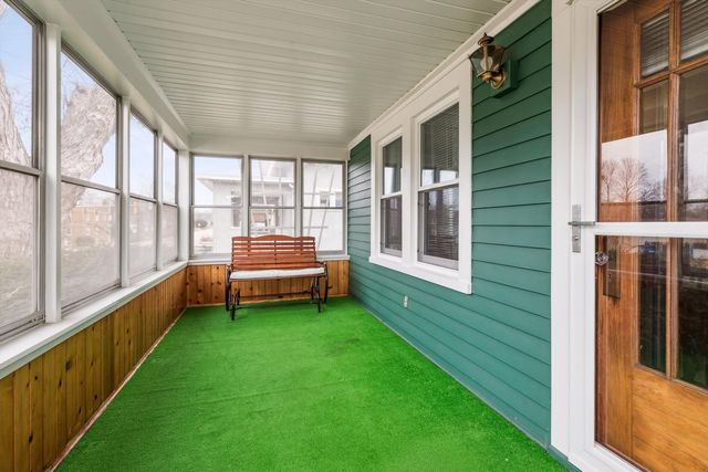 2620 12th Avenue, Moline, IL 61265