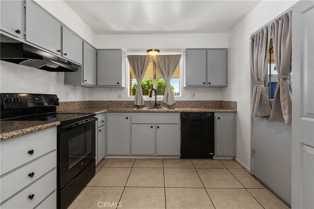 28183 Portsmouth, Menifee, CA 92586
