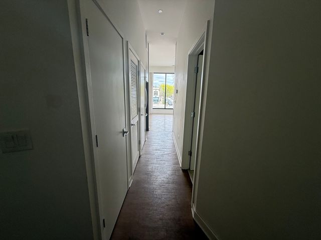 3462 N Lincoln Avenue 404, Chicago, IL 60657