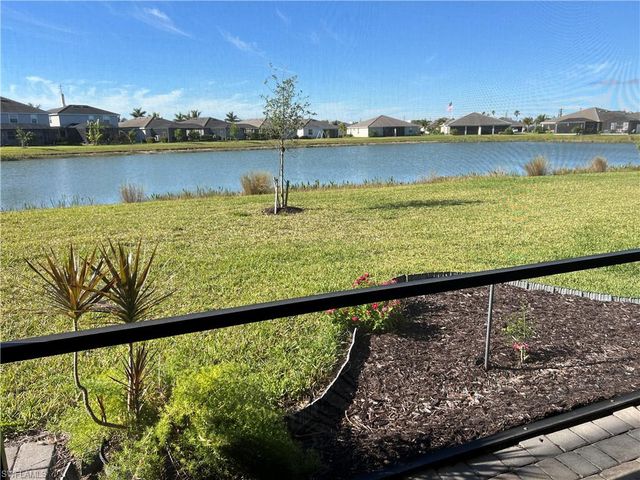 4351 Bluegrass DR, Fort Myers, FL 33916