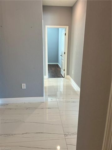 4351 Bluegrass DR, Fort Myers, FL 33916