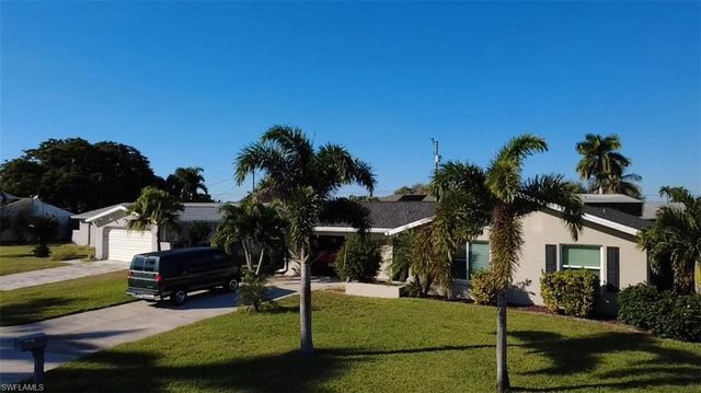 1209 SE 33rd TER, Cape Coral, FL 33904