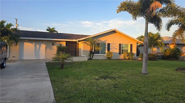 1209 SE 33rd TER, Cape Coral, FL 33904