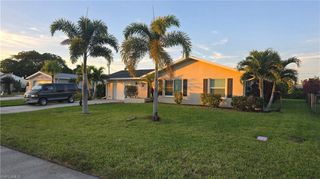 1209 SE 33rd TER, Cape Coral, FL 33904