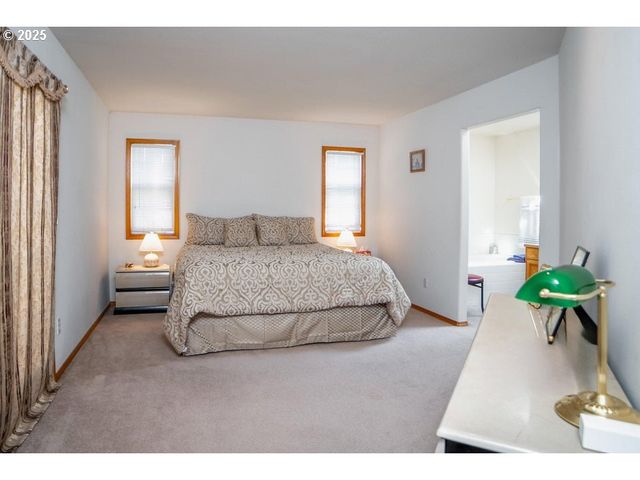 214 Sw MEADOW LAKES Dr, Prineville, OR 97754