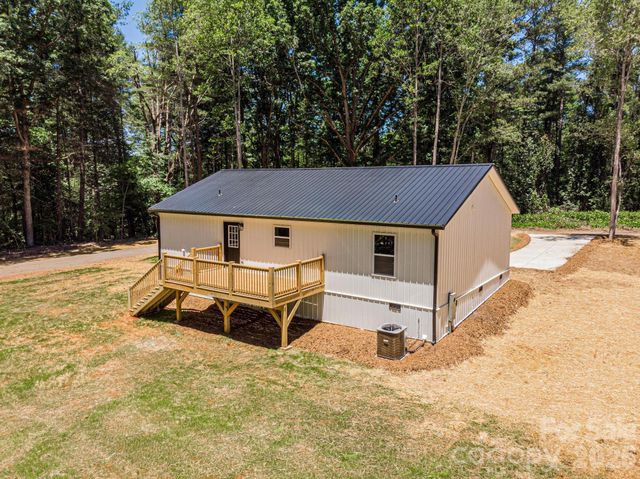 2918 Ivory Place, Granite Falls, NC 28630