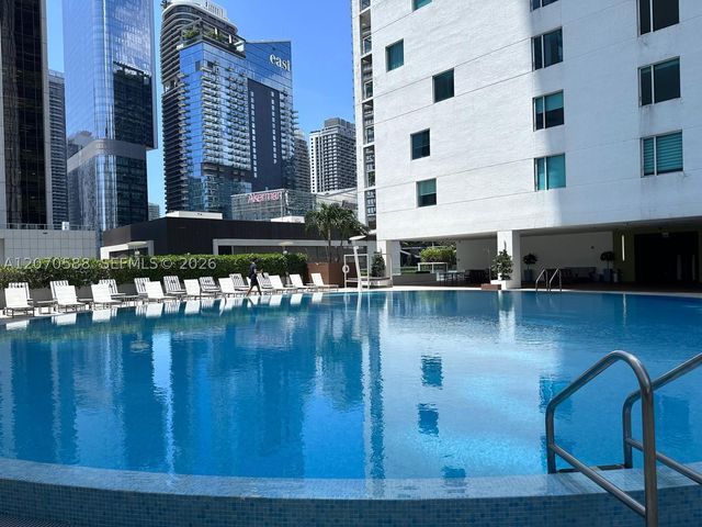 55 SE 6th St 2404, Miami, FL 33131