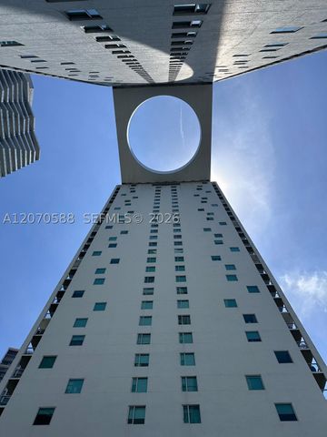 55 SE 6th St 2404, Miami, FL 33131