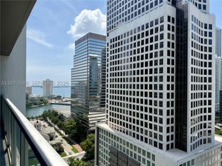 55 SE 6th St 2404, Miami, FL 33131