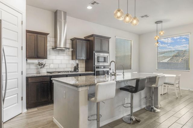 4113 Mountain Trail Loop NE, Rio Rancho, NM 87144