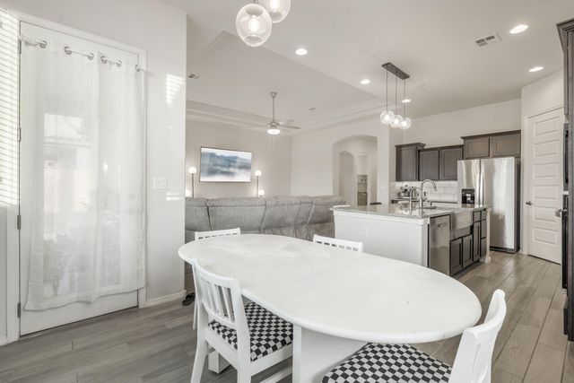 4113 Mountain Trail Loop NE, Rio Rancho, NM 87144