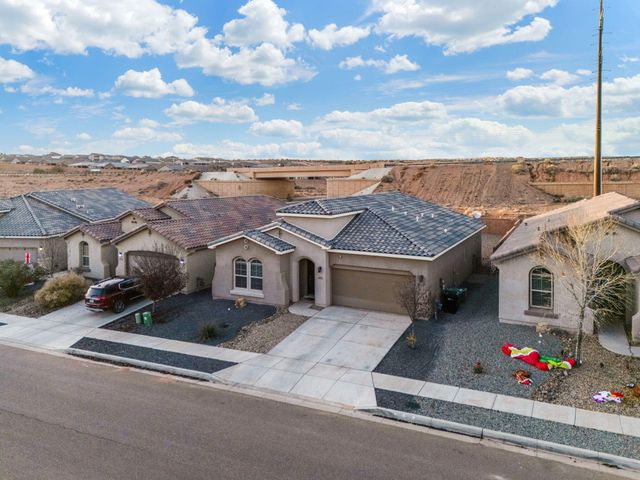 4113 Mountain Trail Loop NE, Rio Rancho, NM 87144