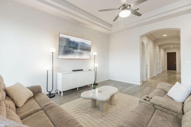 4113 Mountain Trail Loop NE, Rio Rancho, NM 87144