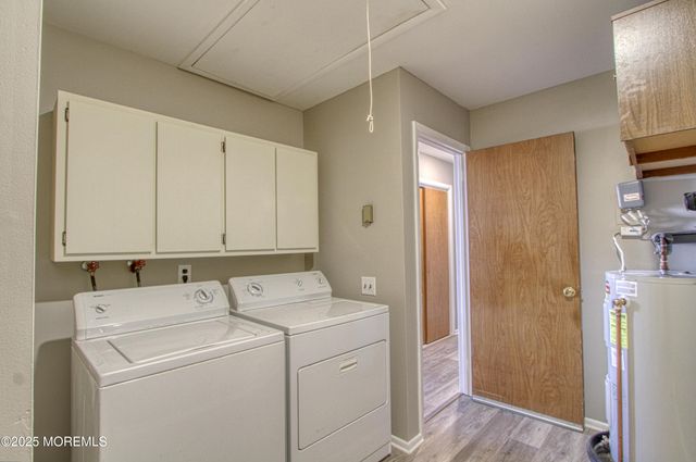 11 Mohican Lane B, Whiting, NJ 08759