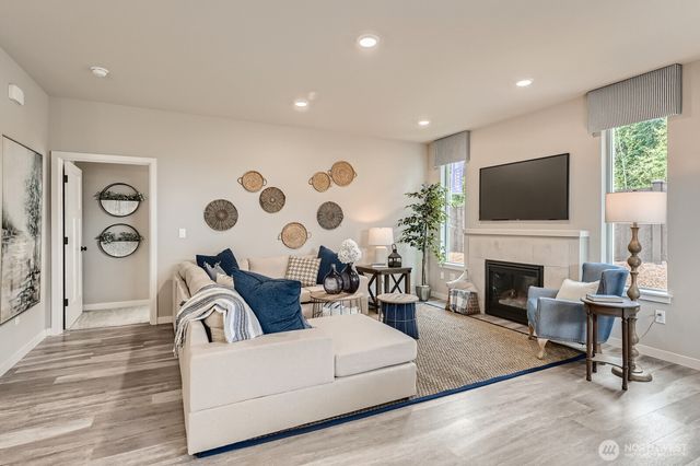 3920 McCormick Village Drive #24, Bremerton, WA 98312