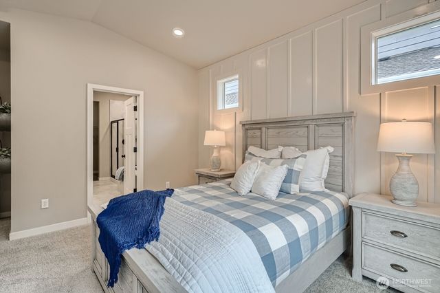 3920 McCormick Village Drive #24, Bremerton, WA 98312