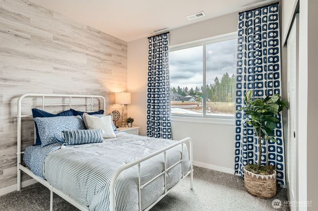 3920 McCormick Village Drive #24, Bremerton, WA 98312