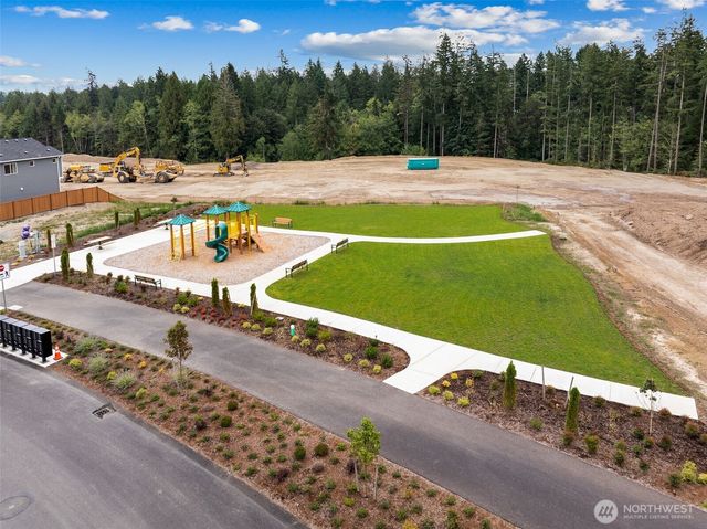 3920 McCormick Village Drive #24, Bremerton, WA 98312