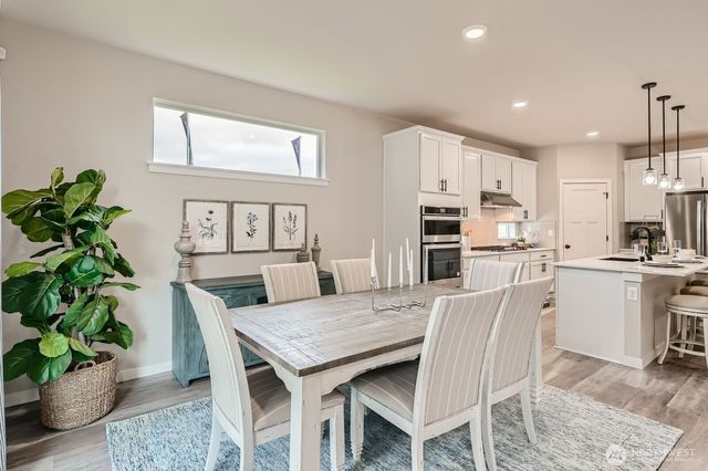 3920 McCormick Village Drive #24, Bremerton, WA 98312