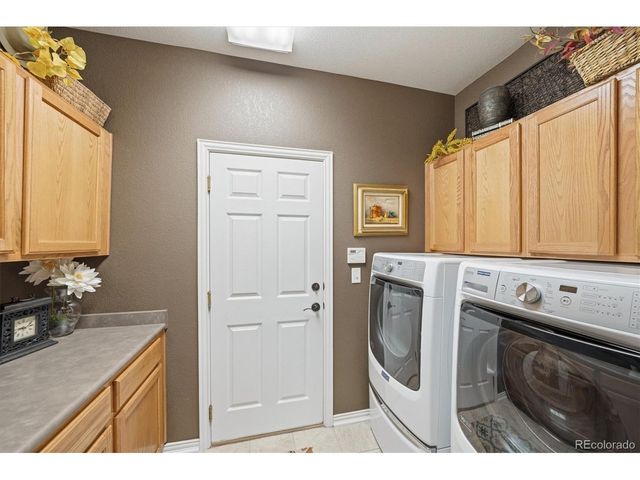 3230 Sturbridge Dr, Highlands Ranch, CO 80129