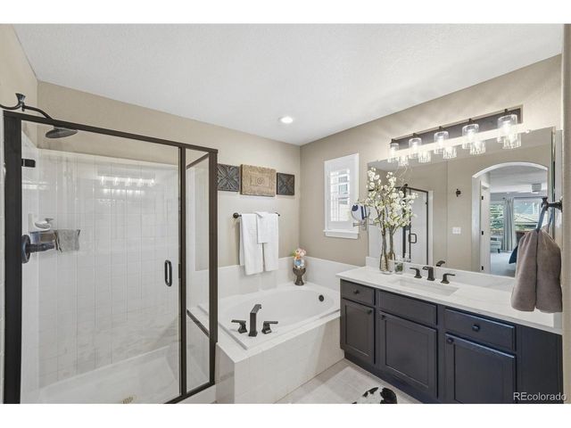 3230 Sturbridge Dr, Highlands Ranch, CO 80129