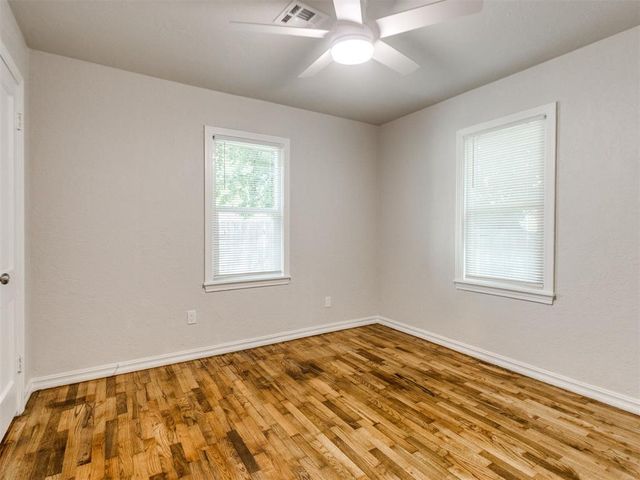 446 W Tonhawa Street, Norman, OK 73069