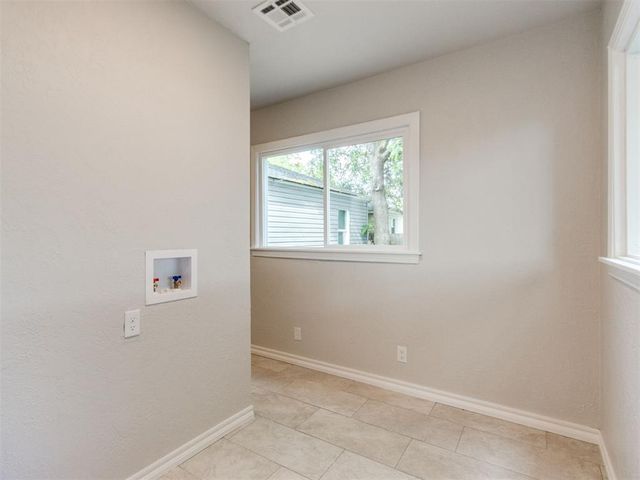 446 W Tonhawa Street, Norman, OK 73069