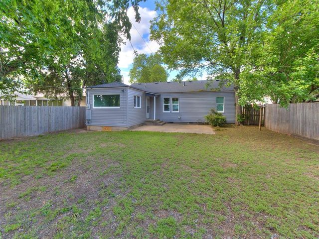 446 W Tonhawa Street, Norman, OK 73069