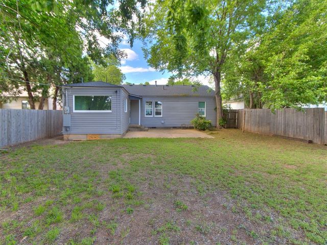 446 W Tonhawa Street, Norman, OK 73069