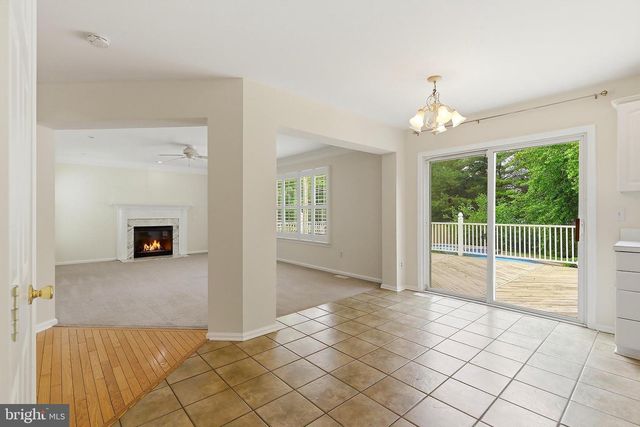 305 JOANNE, Egg Harbor Township, NJ 08234