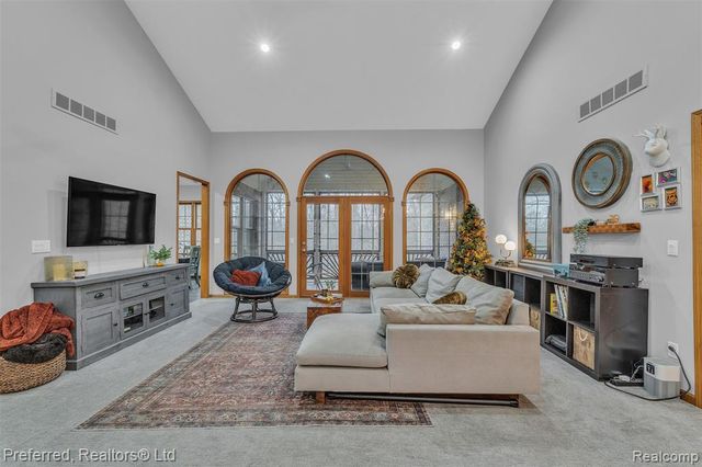 7424 Stonebrook Drive, Canton, MI 48187