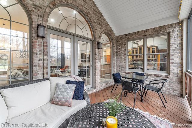 7424 Stonebrook Drive, Canton, MI 48187