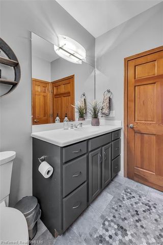 7424 Stonebrook Drive, Canton, MI 48187