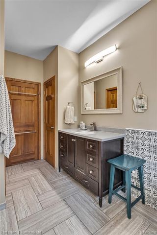 7424 Stonebrook Drive, Canton, MI 48187