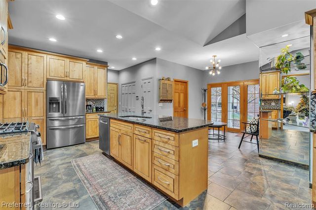 7424 Stonebrook Drive, Canton, MI 48187