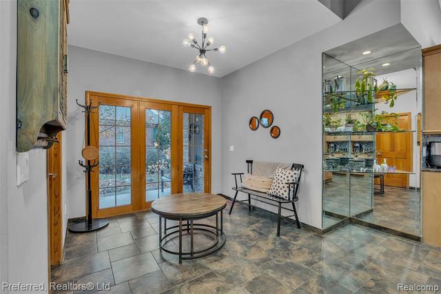 7424 Stonebrook Drive, Canton, MI 48187