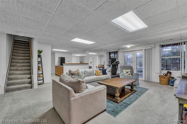 7424 Stonebrook Drive, Canton, MI 48187