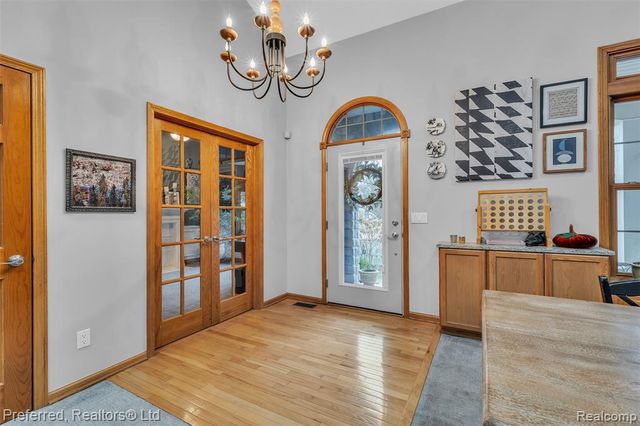 7424 Stonebrook Drive, Canton, MI 48187