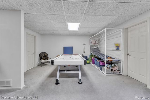 7424 Stonebrook Drive, Canton, MI 48187