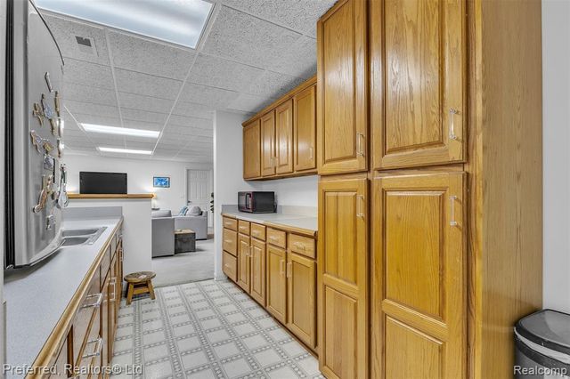 7424 Stonebrook Drive, Canton, MI 48187