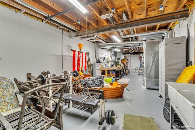 7424 Stonebrook Drive, Canton, MI 48187