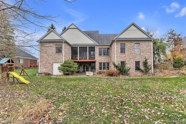 7424 Stonebrook Drive, Canton, MI 48187