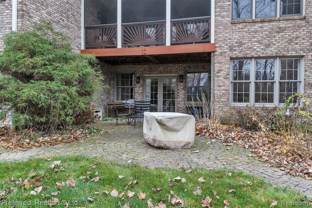 7424 Stonebrook Drive, Canton, MI 48187