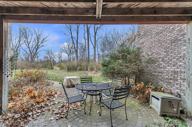 7424 Stonebrook Drive, Canton, MI 48187