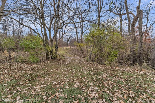 7424 Stonebrook Drive, Canton, MI 48187