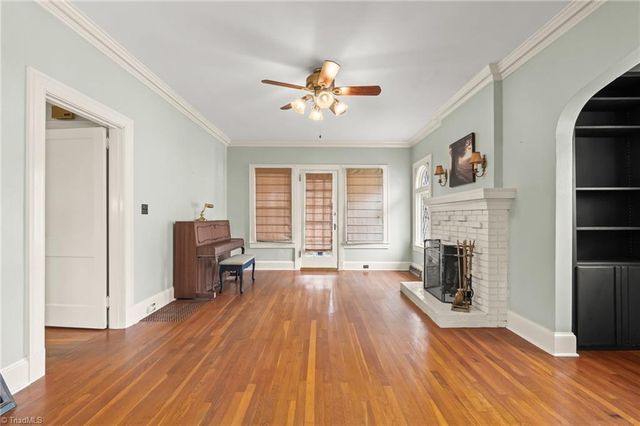 1006 Hamilton Street, High Point, NC 27262