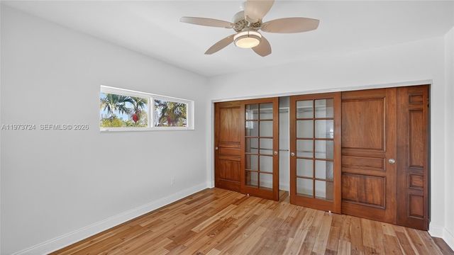 3226 NE 168th St, North Miami Beach, FL 33160
